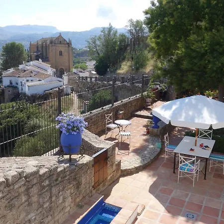 فندق مبيت وإفطار La Escondida Ronda, روندا
