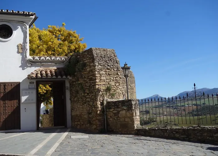 La Escondida Ronda, לינה וארוחת בוקר רונדה